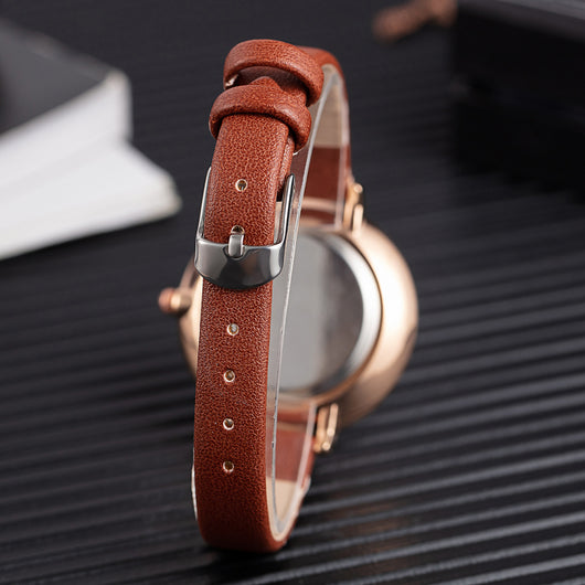 Reloj de Pulsera para Mujer Cuero PU Diseño Retro Floral Esfera Grande Cuarzo - Image 4