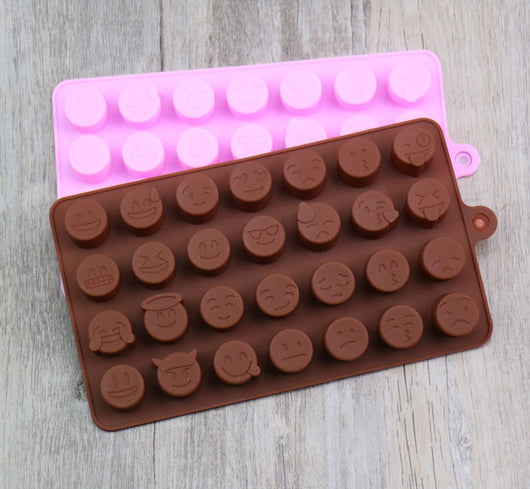 Molde de Chocolate Emoji EmojiGoo para Dulces, Hielo y Gelatina - Image 9