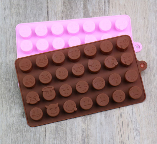 Molde de Chocolate Emoji EmojiGoo para Dulces, Hielo y Gelatina - Image 2