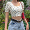 Blusa Crop con Encaje Floral y Mangas Puff Laterales