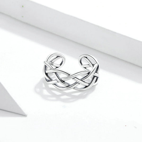 Anillo de Plata Esterlina 925 con Textura Tejida