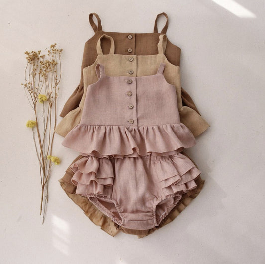 Conjunto Infantil de Shorts con Volantes y Chaleco sin Mangas - Image 2