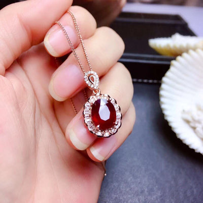 Conjunto Colgante de Anillo Rubí con Cristales - Image 4