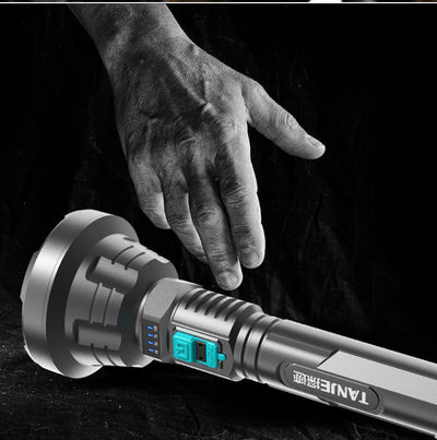 Linterna LED Recargable USB de Alto Rendimiento con Alcance Extendido - Image 5