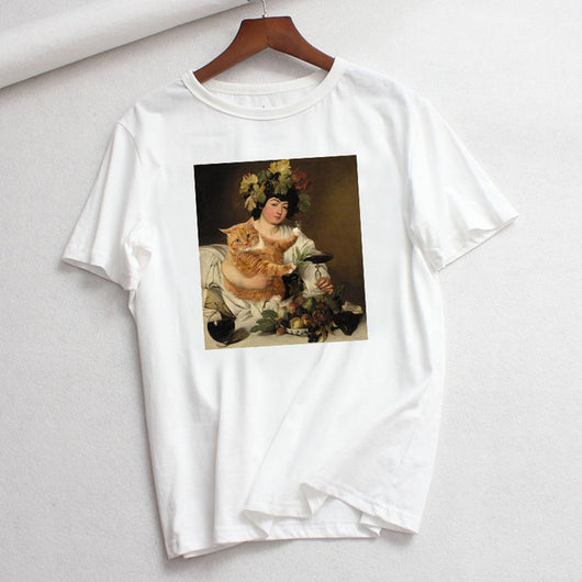 Playera Casual Talla Grande con Arte Cartoon - Comodidad de Verano - Image 5