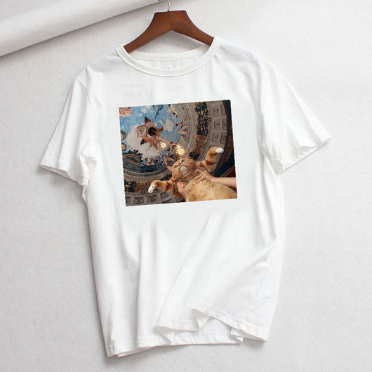 Playera Casual Talla Grande con Arte Cartoon - Comodidad de Verano - Image 8