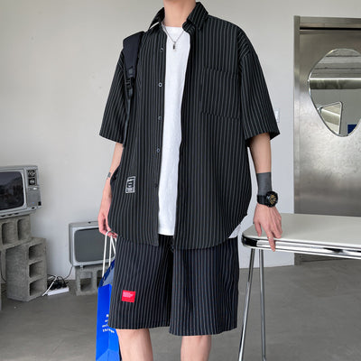 Conjunto Dos Piezas: Camisa Rayada Manga Corta y Shorts Rectos Holgados - Image 3