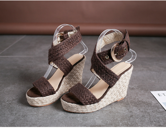 Sandalias Bohemias con Hebilla Romana para Mujer - Image 9