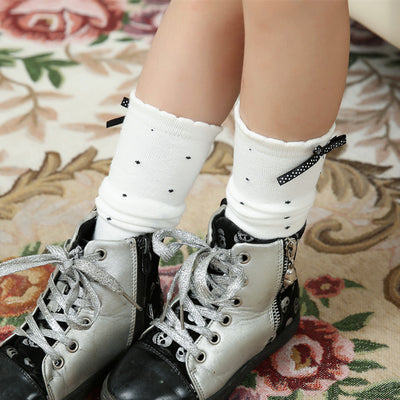 Calcetines Escolares para Niñas con Diseño de Moño y Lunares - Image 8