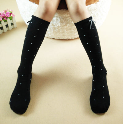 Calcetines Escolares para Niñas con Diseño de Moño y Lunares - Image 7