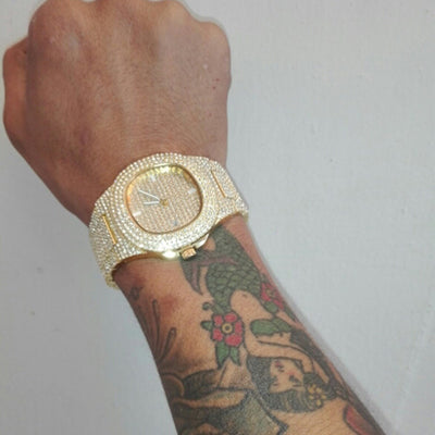 Reloj de Lujo Dorado con Diamantes Brillantes para Hombre - Image 19