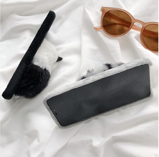 Funda para Celular Térmica Peluda con Calentador de Manos para Chicas - Image 7