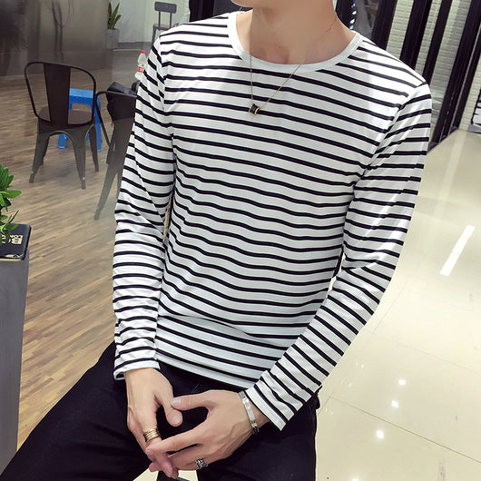Camiseta Oversized a Rayas Blanco y Negro - Manga Larga Unisex - Image 10