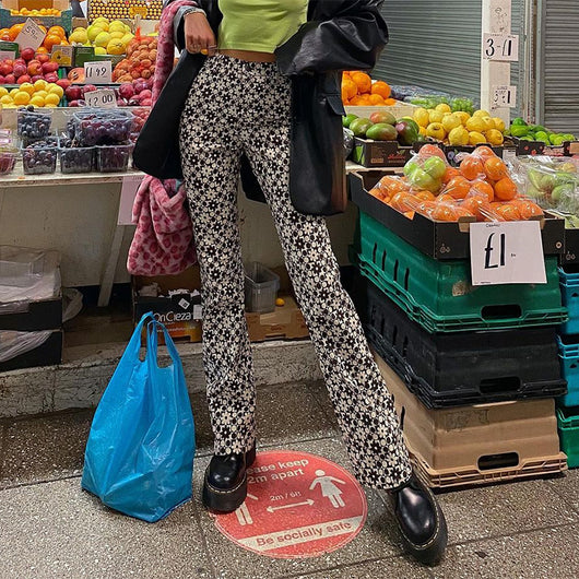 Pantalones Anchos Tejidos con Estampado Retro Ondas de Agua y Degradé de Colores - Image 14