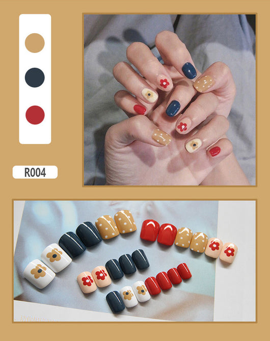 24 Uñas Postizas Decoradas con Diseño Mate Esmerilado - Image 4
