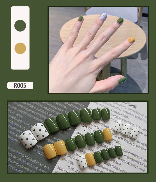 24 Uñas Postizas Decoradas con Diseño Mate Esmerilado - Image 5