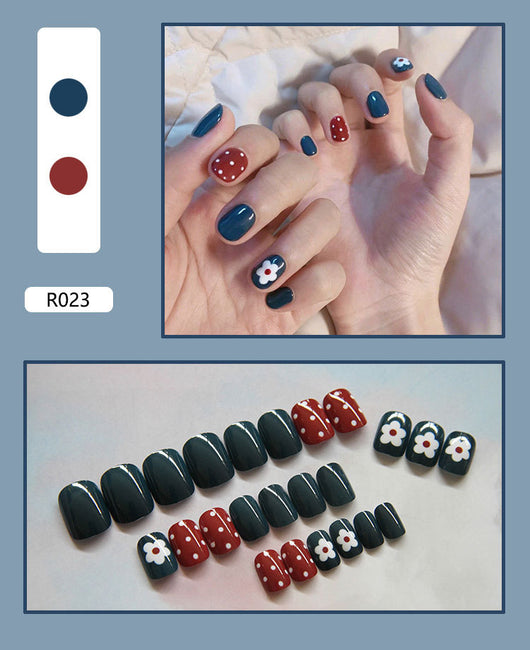 24 Uñas Postizas Decoradas con Diseño Mate Esmerilado - Image 23