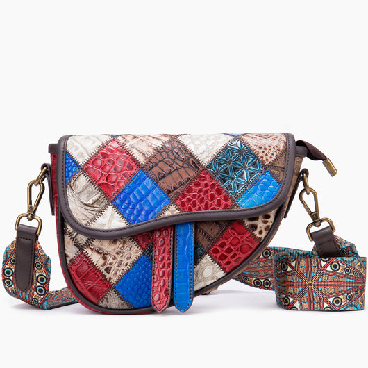 Bolso de Cuero Étnico para Mujer - Bandolera Estilo Rombos en Cuero Genuino - Image 5