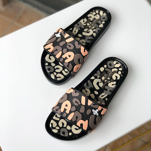 Chanclas de Playa Impermeables con Suela Gruesa - Image 9