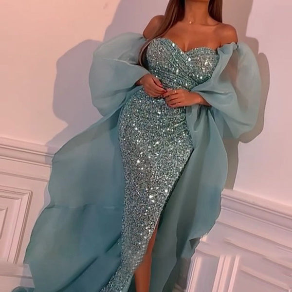 Vestido de Gala con Detalles de Malla Elegante