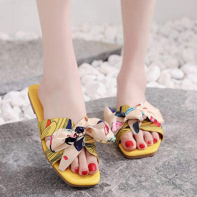Sandalias y Pantuflas Cómodas Estilo Coreano para Playa - Image 3