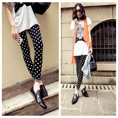 Leggings de Seda de Leche con Estampado Coreano de Lunares Blanco y Negro
