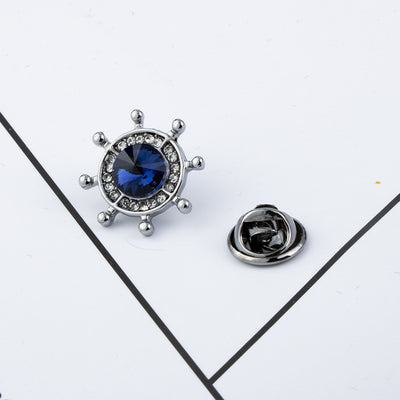 Broche de Cuello Náutico Mini con Ancla y Timón en Azul Marino - Image 16