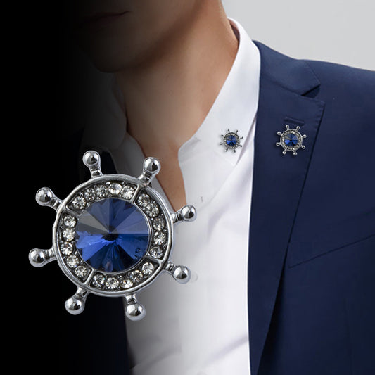 Broche de Cuello Náutico Mini con Ancla y Timón en Azul Marino