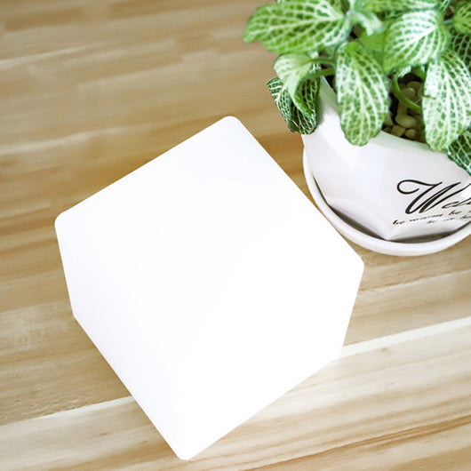Lámpara de Mesa Decorativa Cubo Luminoso para Restaurante - Image 7