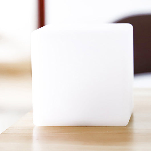 Lámpara de Mesa Decorativa Cubo Luminoso para Restaurante - Image 9