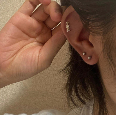 Aretes de Plata 925 con Aguja de Conejo para Cartílago - Image 3