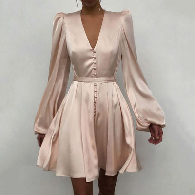 Vestido Elegante Satinado con Cuello V y Mangas Farol - Image 10