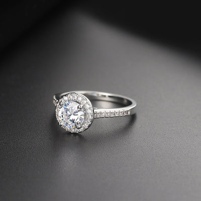 Anillo de Oro Blanco con Circonia Cúbica AAA y Diamantes Incrustados - Image 5