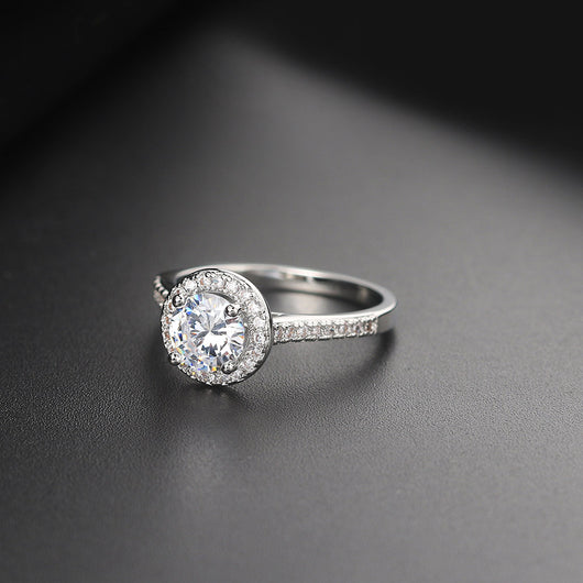 Anillo de Oro Blanco con Circonia Cúbica AAA y Diamantes Incrustados - Image 5