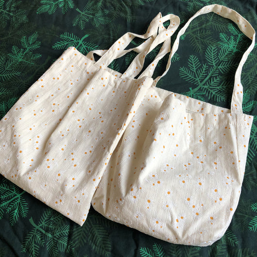 Bolso de Lona para Mujer con Diseño Floral en Relieve - Image 11