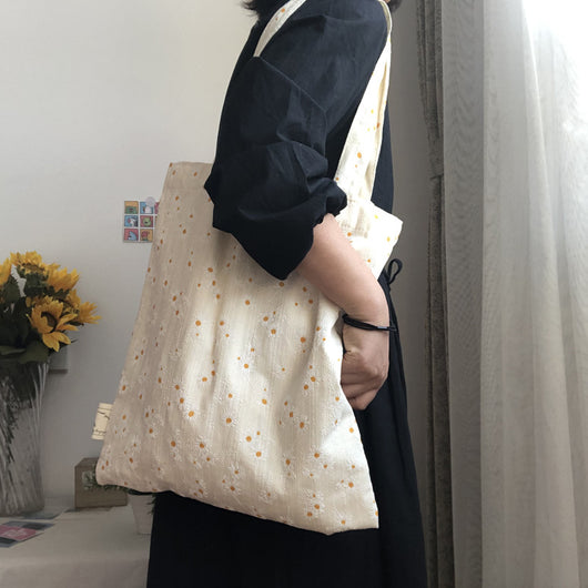 Bolso de Lona para Mujer con Diseño Floral en Relieve - Image 9