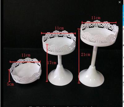 Soporte para Pastel de Hierro Forjado con Diseño Minimalista - Image 16