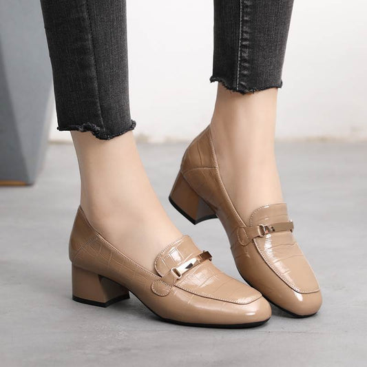 Zapatos de Cuero para Mujer con Tacón Medio Cómodo - Estilo Coreano Moderno - Image 2