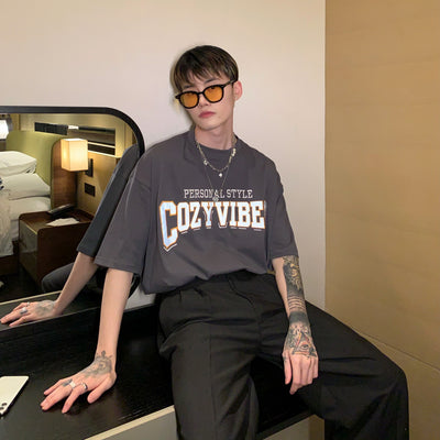 Playera Hip Hop Reflectante para Parejas - Diseño Urbano con Letras Brillantes - Image 4