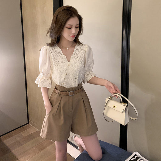 Conjunto de Dos Piezas: Short de Encaje Hueco con Detalle Salado-Dulce - Image 10