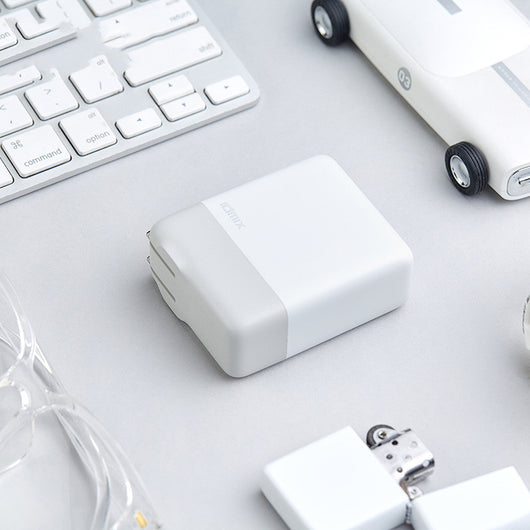 Cargador USB-A Multiusuario de 4 Puertos para Teléfonos y Computadoras - Image 7