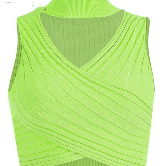 Camiseta Tirantes Escote Alto para Fiestas y Eventos - Image 7