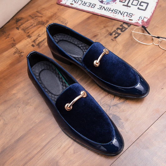 Zapatos de Negocios de Cuero Respirable con Diseño Puntiagudo y Forro Polar - Image 2