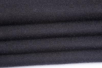 Camiseta Negra Estampado XO para Mujer - Cuello Redondo - Image 3