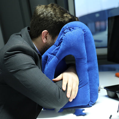 Almohada Inflable de Viaje para Avión y Tren - Image 5