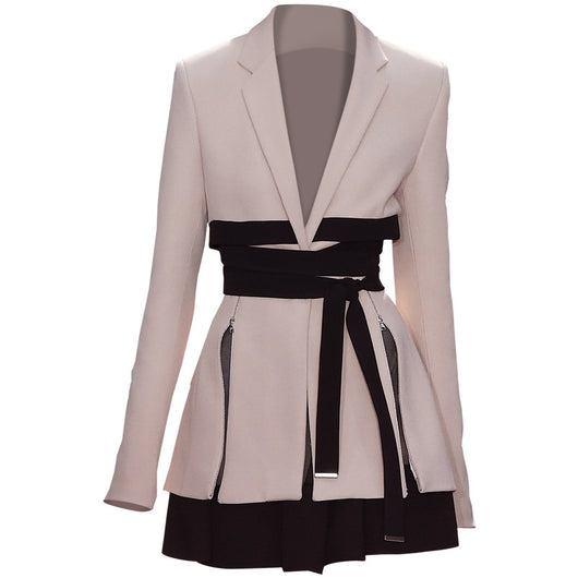 Conjunto de Falda Elegante con Corpiño de Encaje y Cordones - Image 2