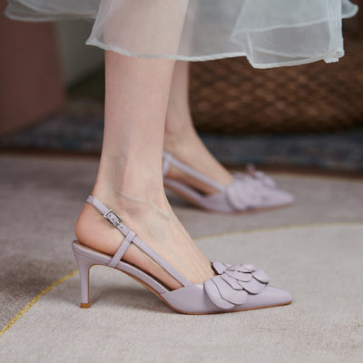 Sandalias Elegantes de Punta Afilada con Hebilla y Flor Bordada - Image 8