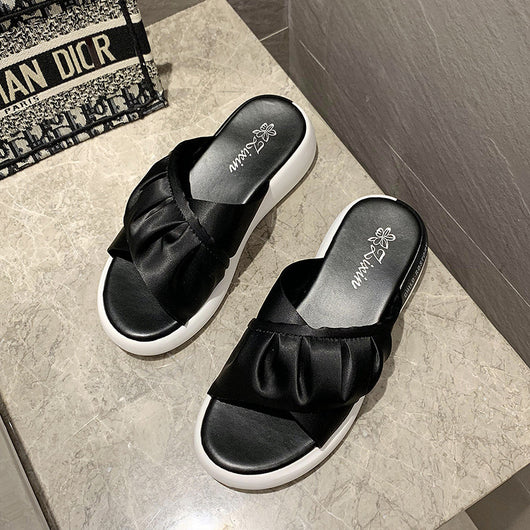 Pantuflas Plataforma Elegantes y Minimalistas - Image 10