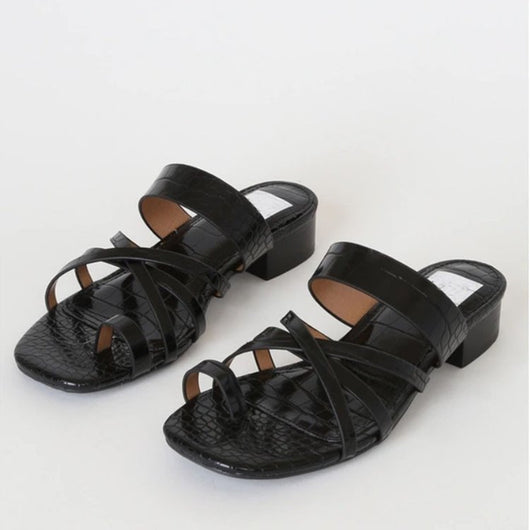 Sandalias y Pantuflas Cómodas Talla Grande con Suela Plana - Image 5