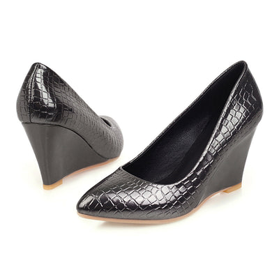Zapatos de Punta Fina con Patrón de Escamas - Diseño Elegante y Sofisticado - Image 2